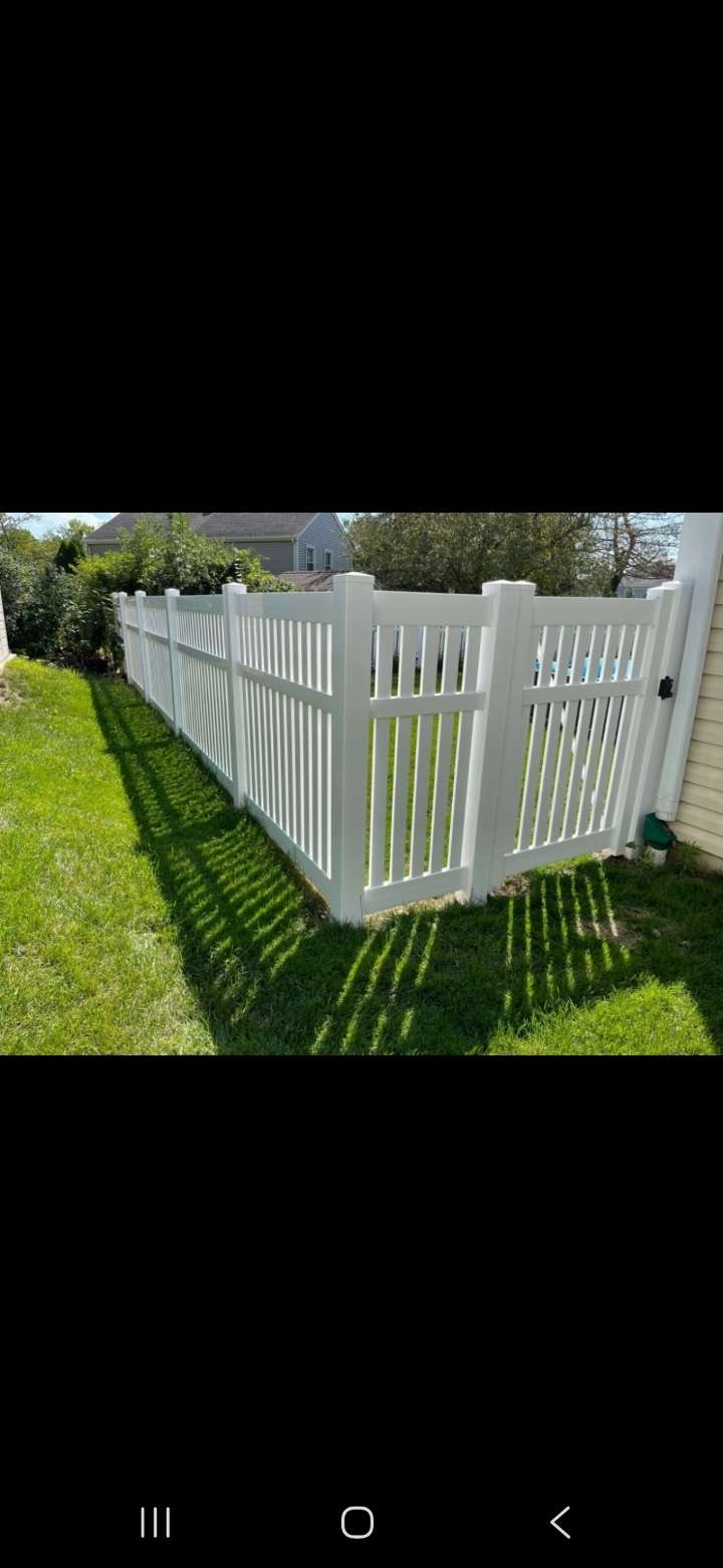 White vinyl fence